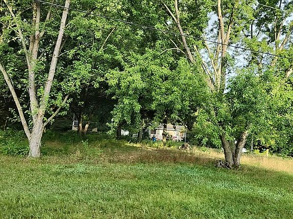 2nd image of 8273 N State Rd