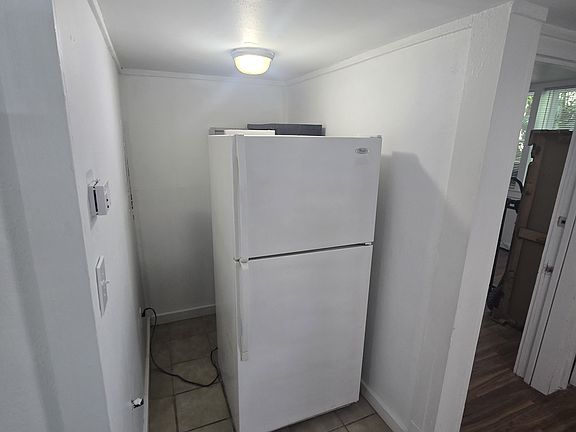 2nd image of 1014 Moreland Ave