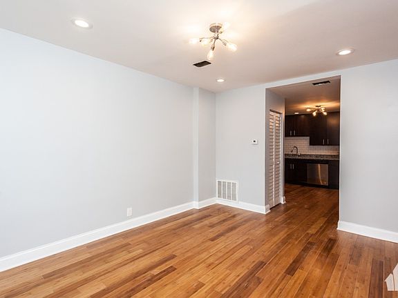 5th image of 834 N Mozart St APT 1F