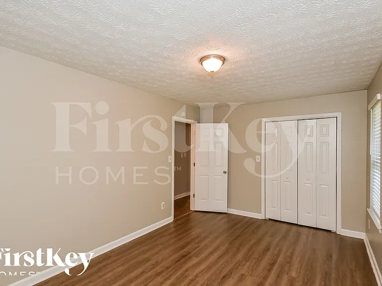 176 Shadow Wood Dr — Photo 11