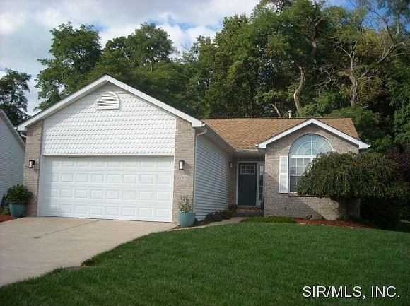 1st image of 203 Baywood Ct