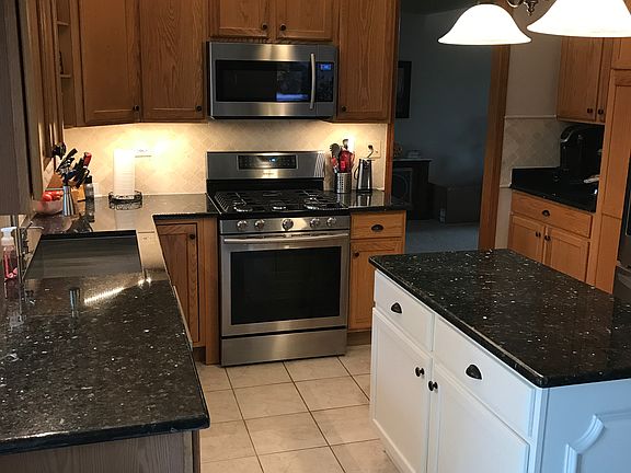 2nd image of 24627 W Lincolnway St