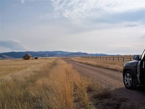 3rd image of LOT 2 Flin Creek Valley