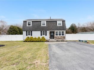 172 O'Halloran Cir, Pleasant Valley, NY 12569