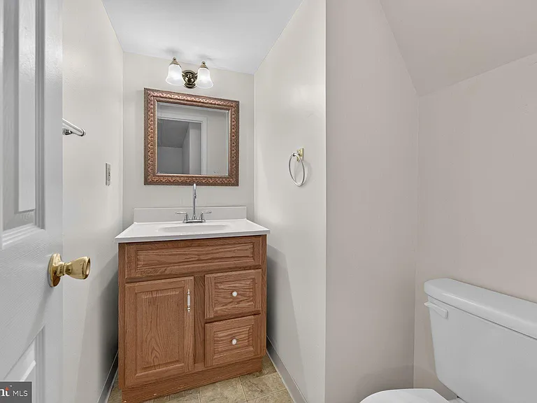 6374 English Ivy Way — Photo 12