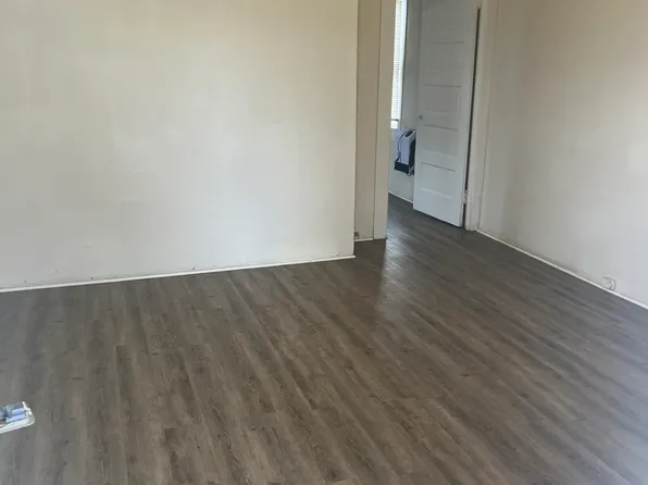 1016 W 13th St, Winston Salem, NC 27105