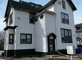 209 E Broadway St APT 3, Winona, MN 55987