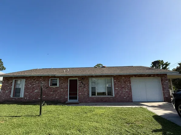 689 Wimbrow Dr, Sebastian, FL 32958