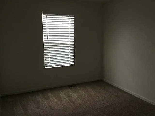 116 Kettering Ct — Photo 10