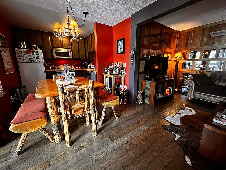 362 Old Mammoth Rd #33 — Photo 7