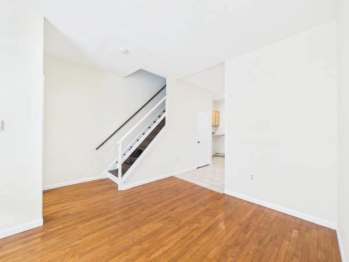 Building Photo - 1519 N Bouvier St #A