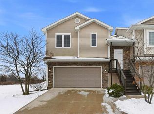 1001 Twilight Dr, North Liberty, IA 52317