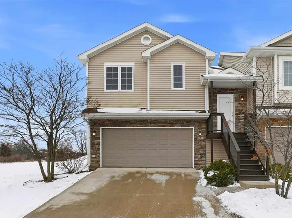 1001 Twilight Dr, North Liberty, IA 52317