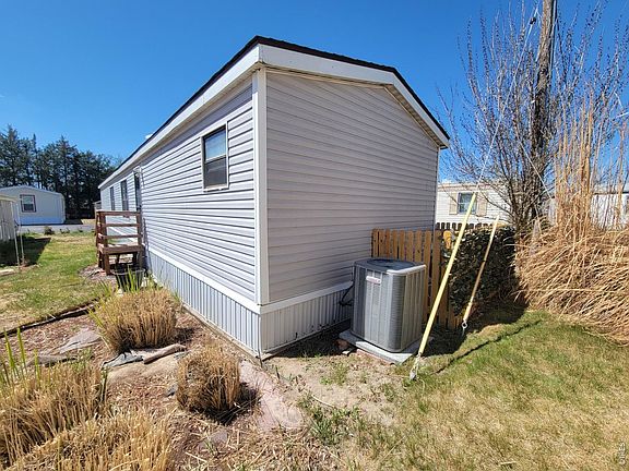 5th image of 2200 37th St #102