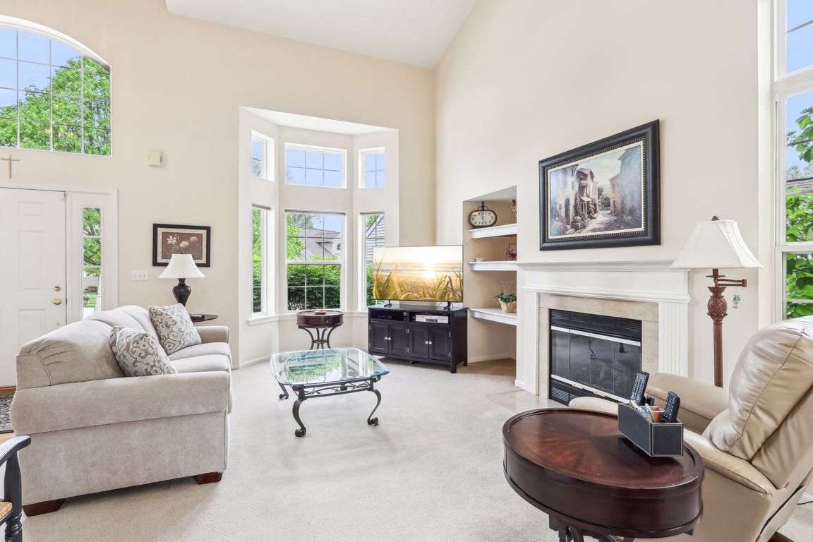 Walton Blvd-0905-004.jpg