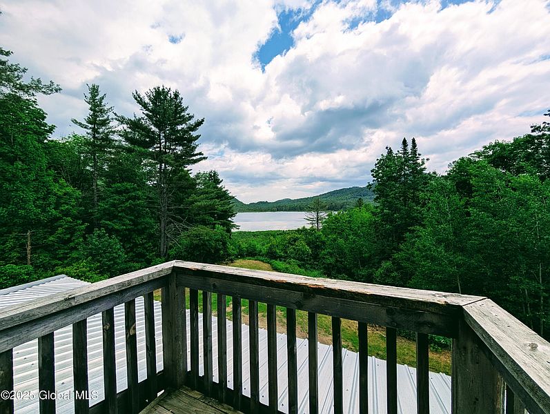 21st image of 92 Riddle Road