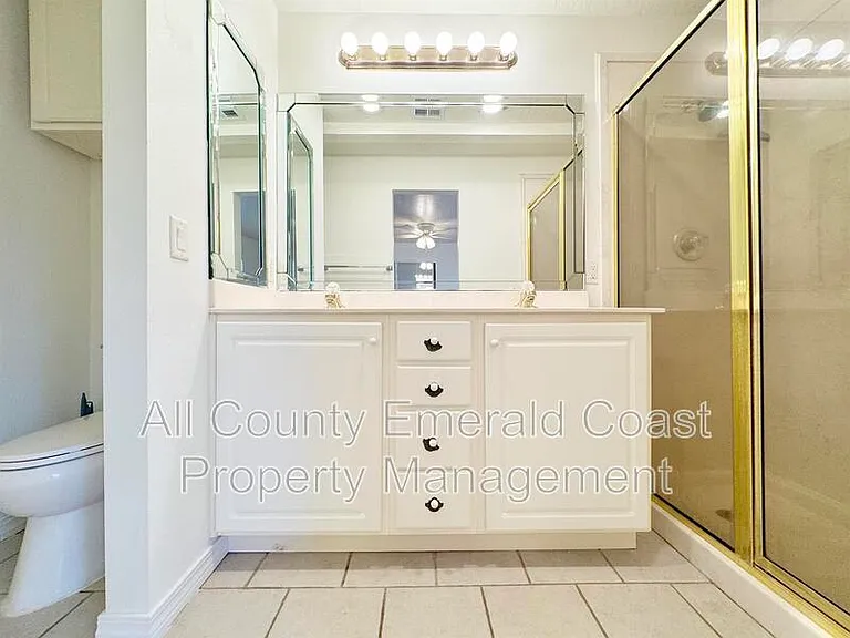 733 Beach Dr — Photo 22