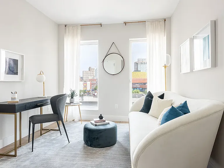 561 Pacific St #507 — Photo 4