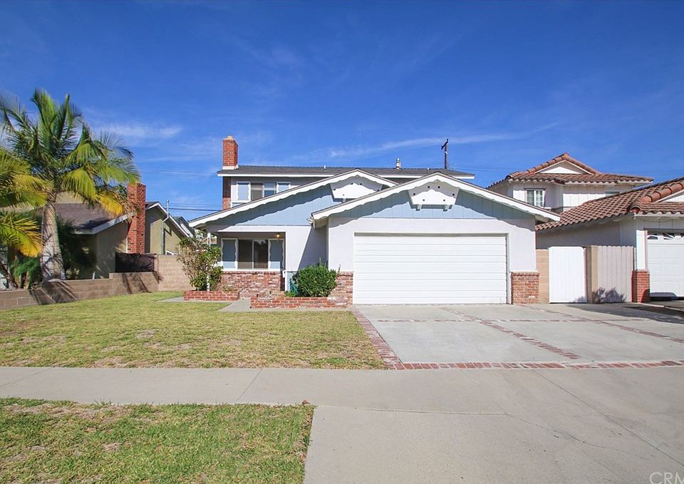 1st image of 14721 Glenn Dr