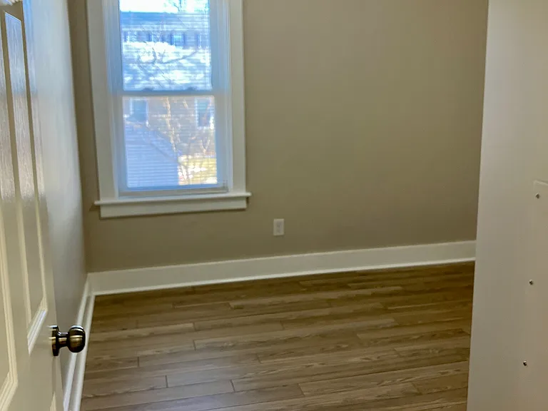 137 Old Main St #2 — Photo 16