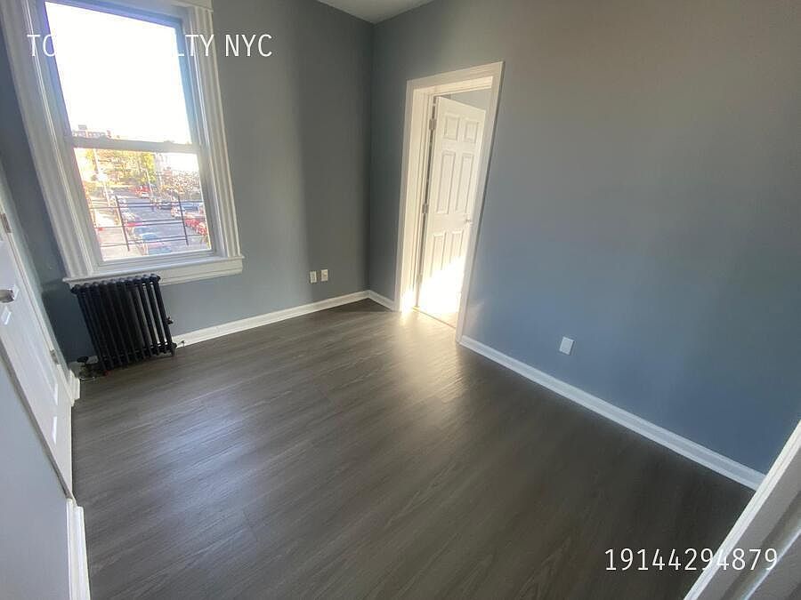 1st image of 65 Caroline Ave