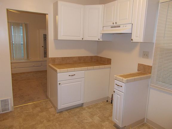 5th image of 9600 Park Heights Ave