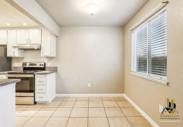 6412 Benning St #5 — Photo 7