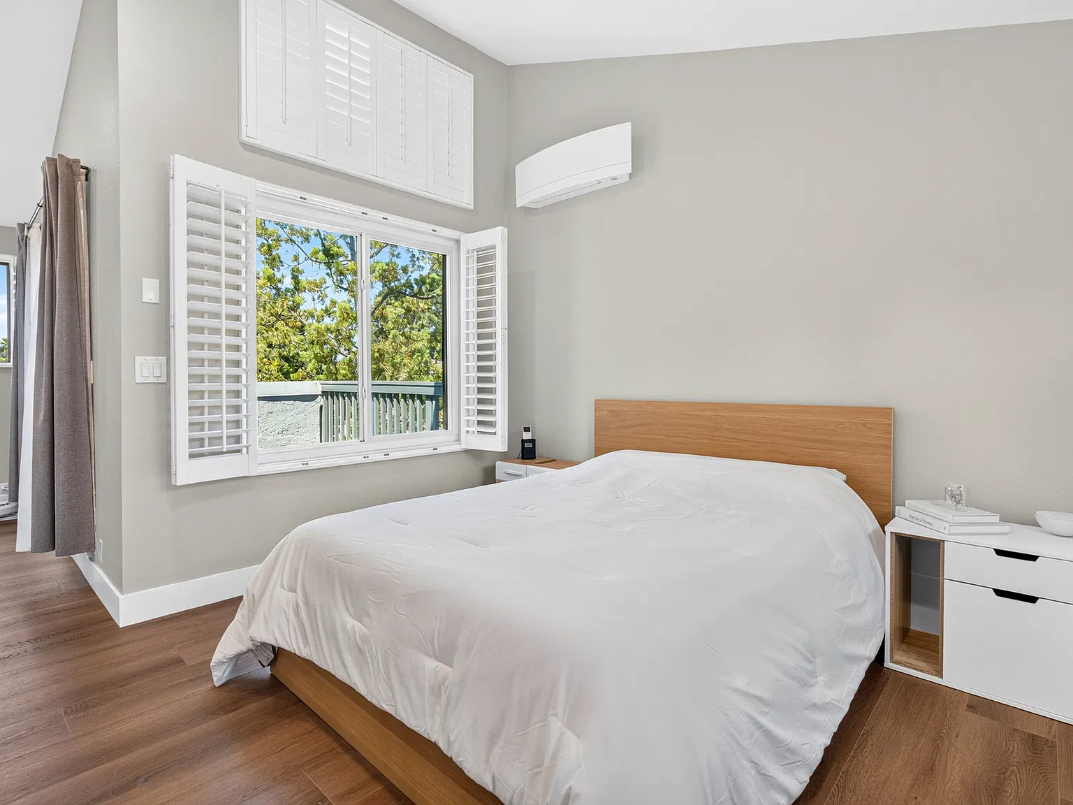 2 bed, 1137 sqft, $4,200 — Photo 4