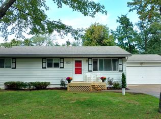 9152 Kettering Ave, White Lake, MI 48386