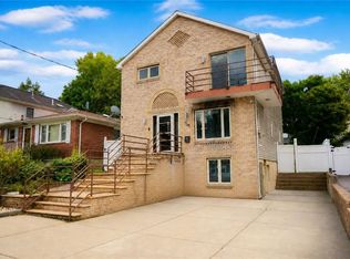 598 Woolley Ave, Staten Island, NY 10314
