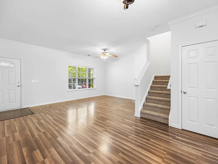 3053 Summerfield Ridge Ln — Photo 4