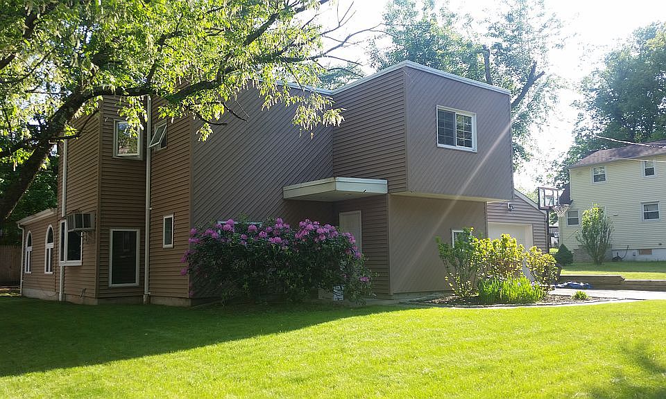 1st image of 101 Palisade Ave