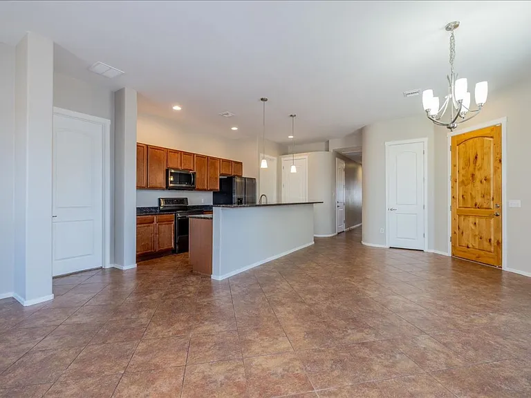 8721 E Perry Park Cir — Photo 13