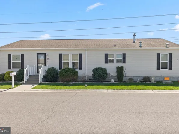 2088 Burlington Cir, Williamstown, NJ 08094