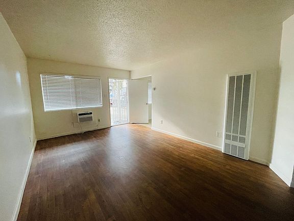 5th image of 425 3rd Ave #B