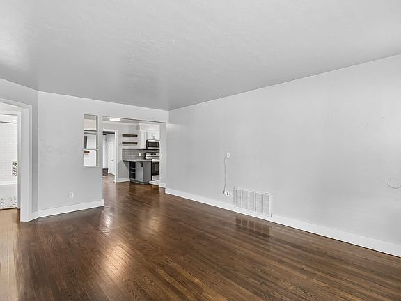 5th image of 3900 NW 27th St