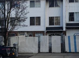 869 Bloomingdale Rd, Staten Island, NY 10309