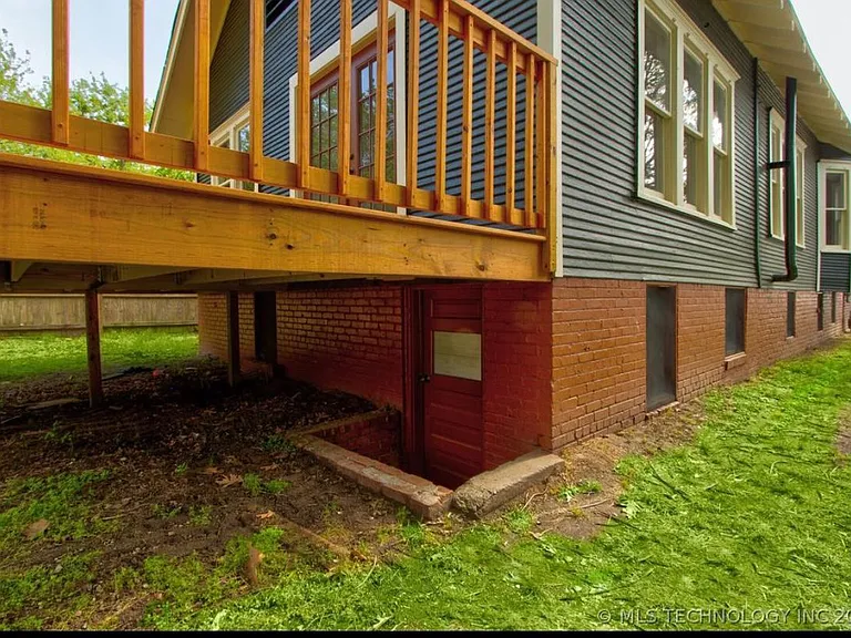 608 N McKinley Ave — Photo 12