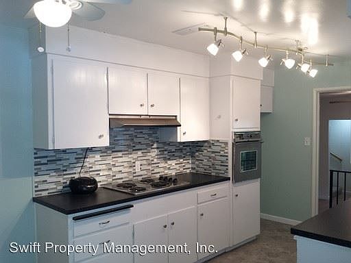 2nd image of 2789 N Bailey Dr
