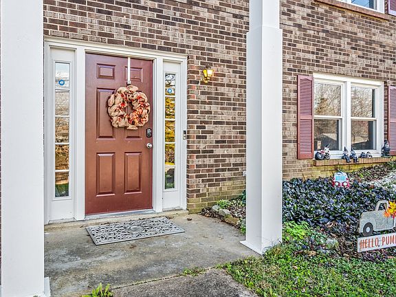 4th image of 414 Needlewood Dr
