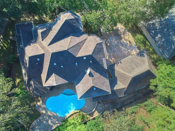 31 Silverstrand Pl, Spring, TX 77381