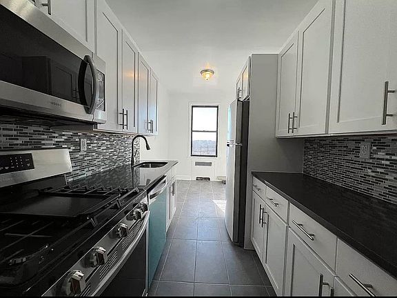 3rd image of 83-09 Lefferts Blvd #6E