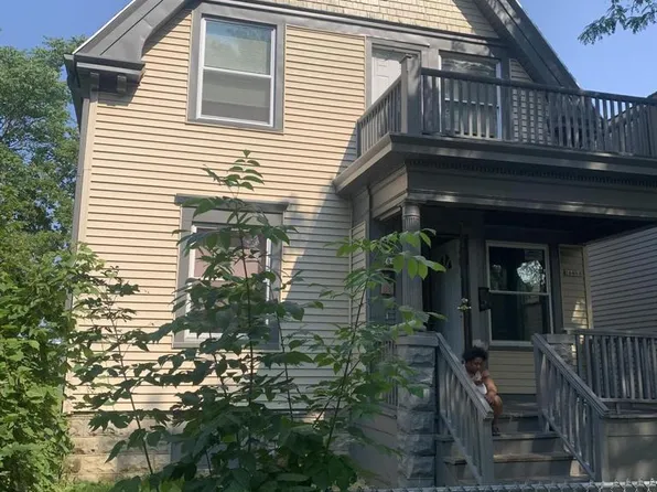 2646 North 34th STREET, Milwaukee, WI 53210