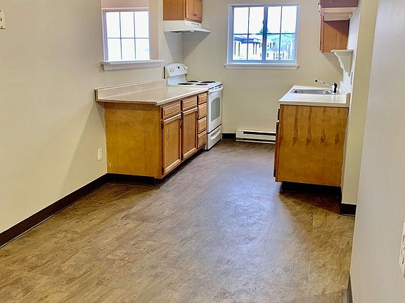 3rd image of 1106 1st North St APT 7