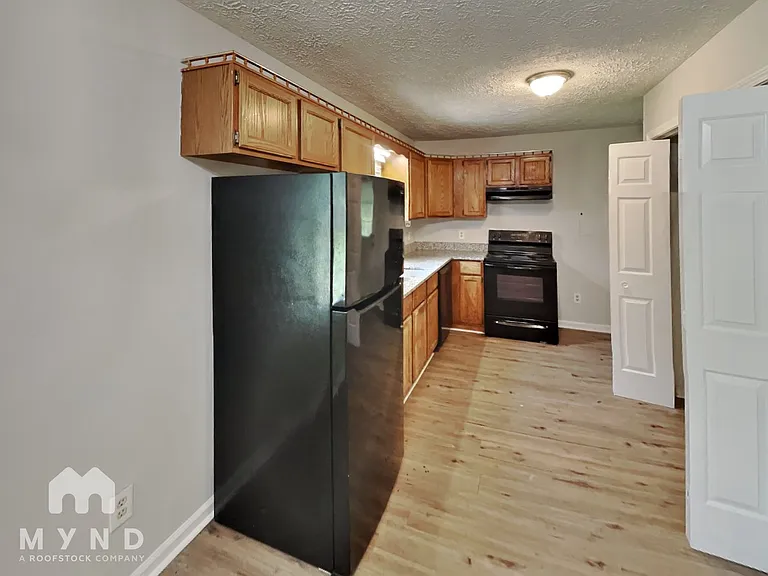 7610 Denon Hills Dr — Photo 6