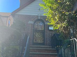 6402 Ellwell Cres #2, Rego Park, NY 11374