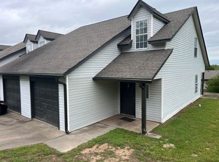 609 Rolling Hills Dr APT D, Tahlequah, OK 74464