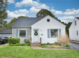 346 Winfield Rd, Rochester, NY 14622