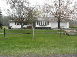 10725 Versailles Plank Rd, North Collins, NY 14111