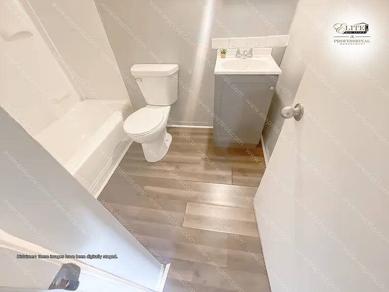 1014 Stockton St #8 — Photo 9